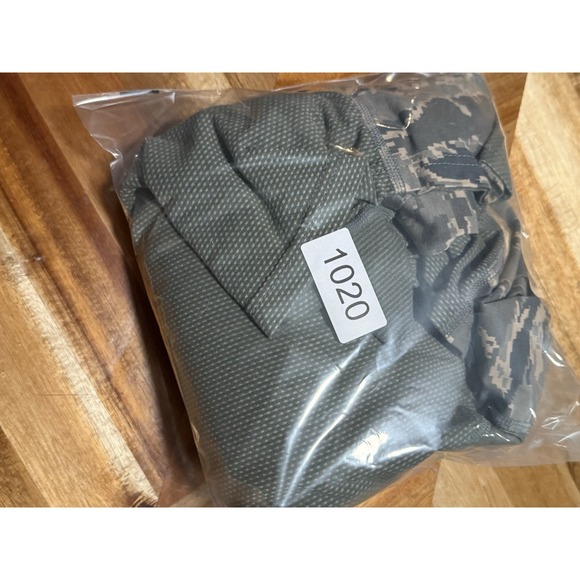 U.S. Army Massif (ABU) Non-FR Combat Shirt Size Medium Elbow Pads Digital Camo - Picture 8 of 8